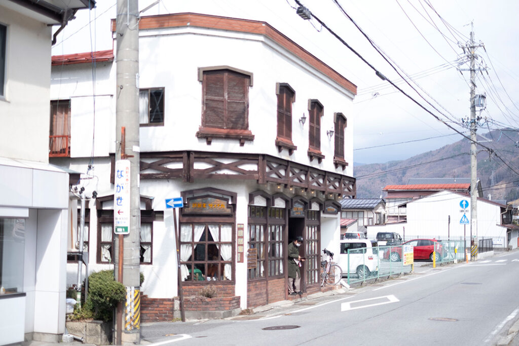 談話室サスナカ 諏訪喫茶店