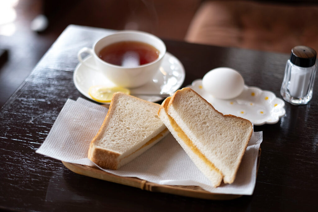 談話室サスナカ 諏訪喫茶店